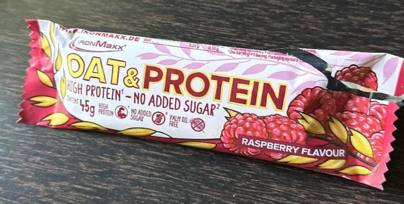 Фото - Протеїновий батончик без цукру Oat Protein Raspberry Flavour IronMaxx