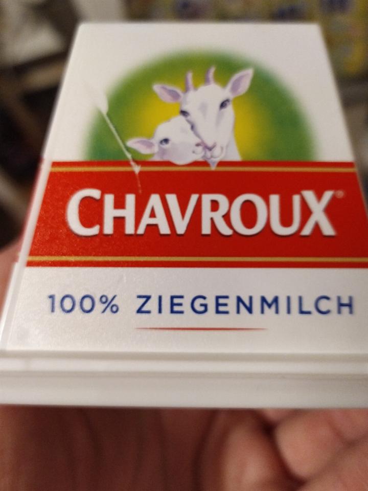 Фото - Сир 49% з козячого молока Chavroux