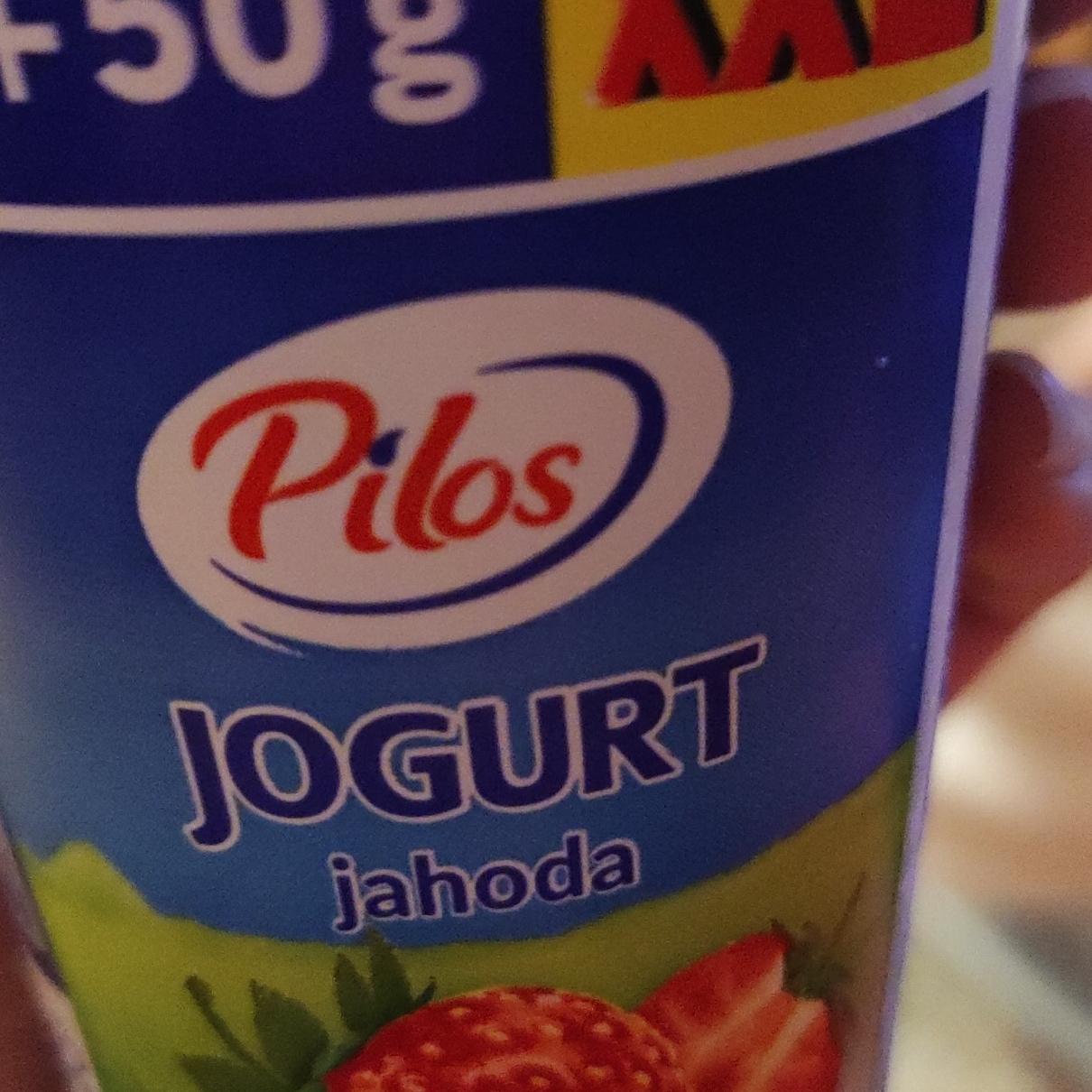 Фото - Йогурт полуничний Yogurt Jahoda Pilos