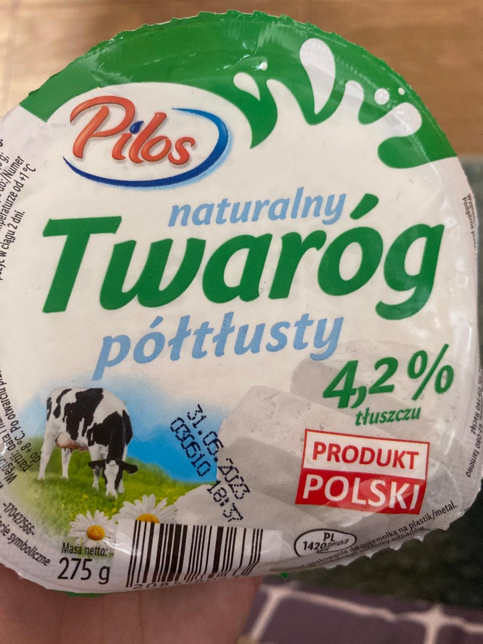 Фото - Сир кисломолочний 4.2% Twarog Połtłusty Pilos