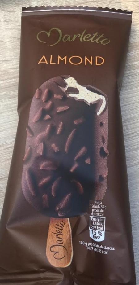 Фото - Морозиво Ванільне в молочному шоколаді зі шматочками смаженого мигдалю Marletto