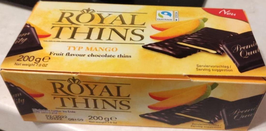 Фото - Темний шоколад з начинкою зі смаком манго 49% Royal thins