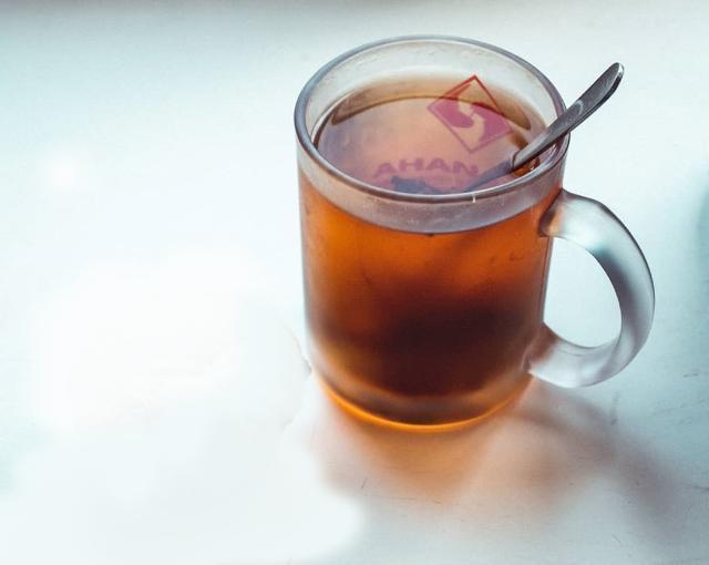 Фото - чай з 1 чайною ложкою цукру