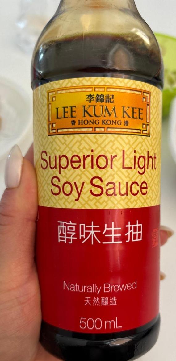 Фото - Superior light soy sauce Lee Kum Kee