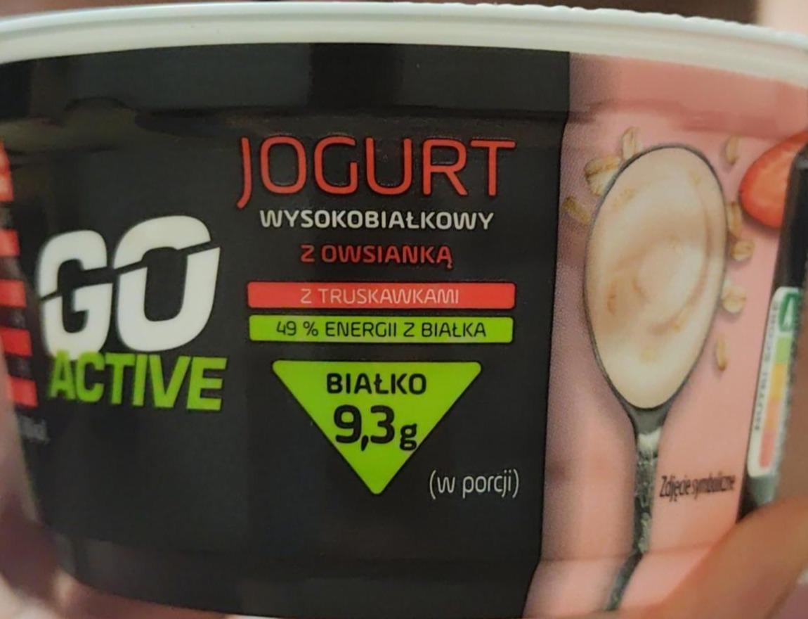 Фото - Jogurt wysokobiałkowy z owsianką z truskawkami Go Active