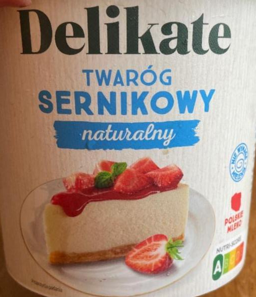 Фото - Сирна маса Twaróg Sernikowy 4% жиру натуральний Delikate