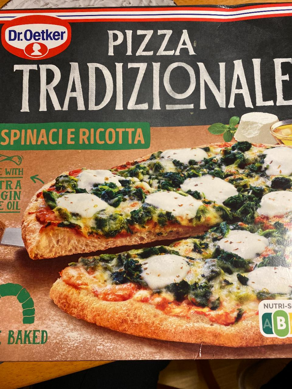 Фото - Піца шпинат-рікотта Pizza Tradizionale Dr.Oetker