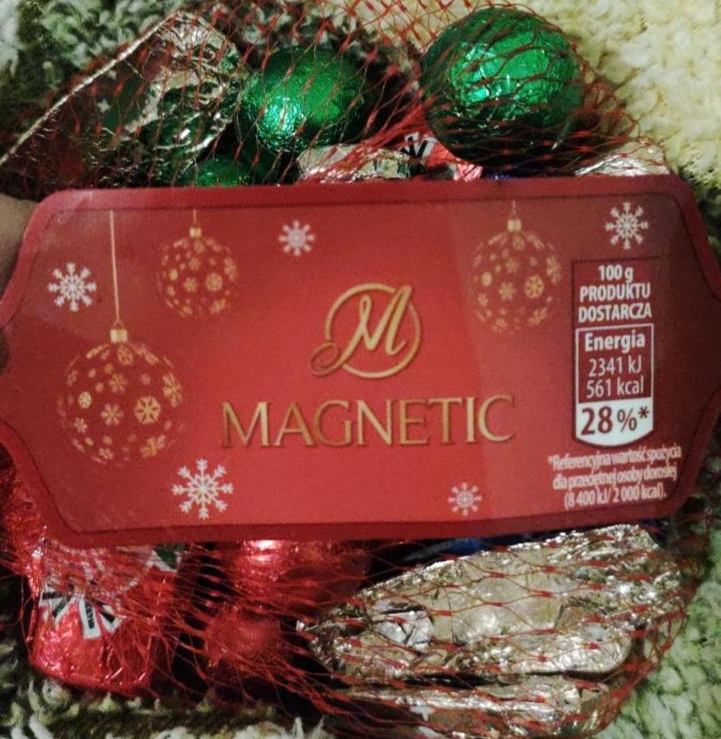 Фото - Різдвяні кульки з молочного шоколаду Magnetic
