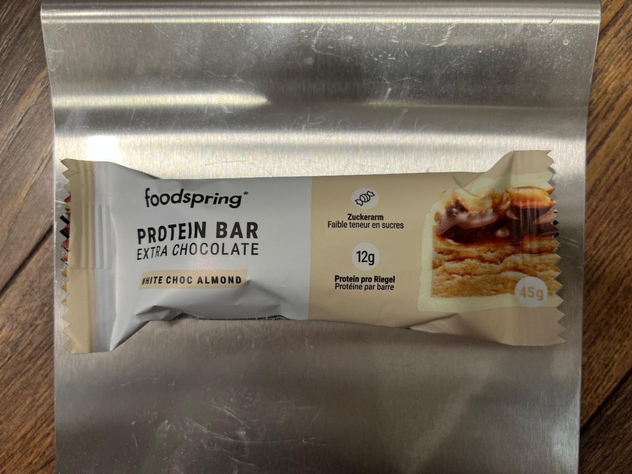 Фото - Батончик протеїновий Protein Bar White Choc Almond Foodsping