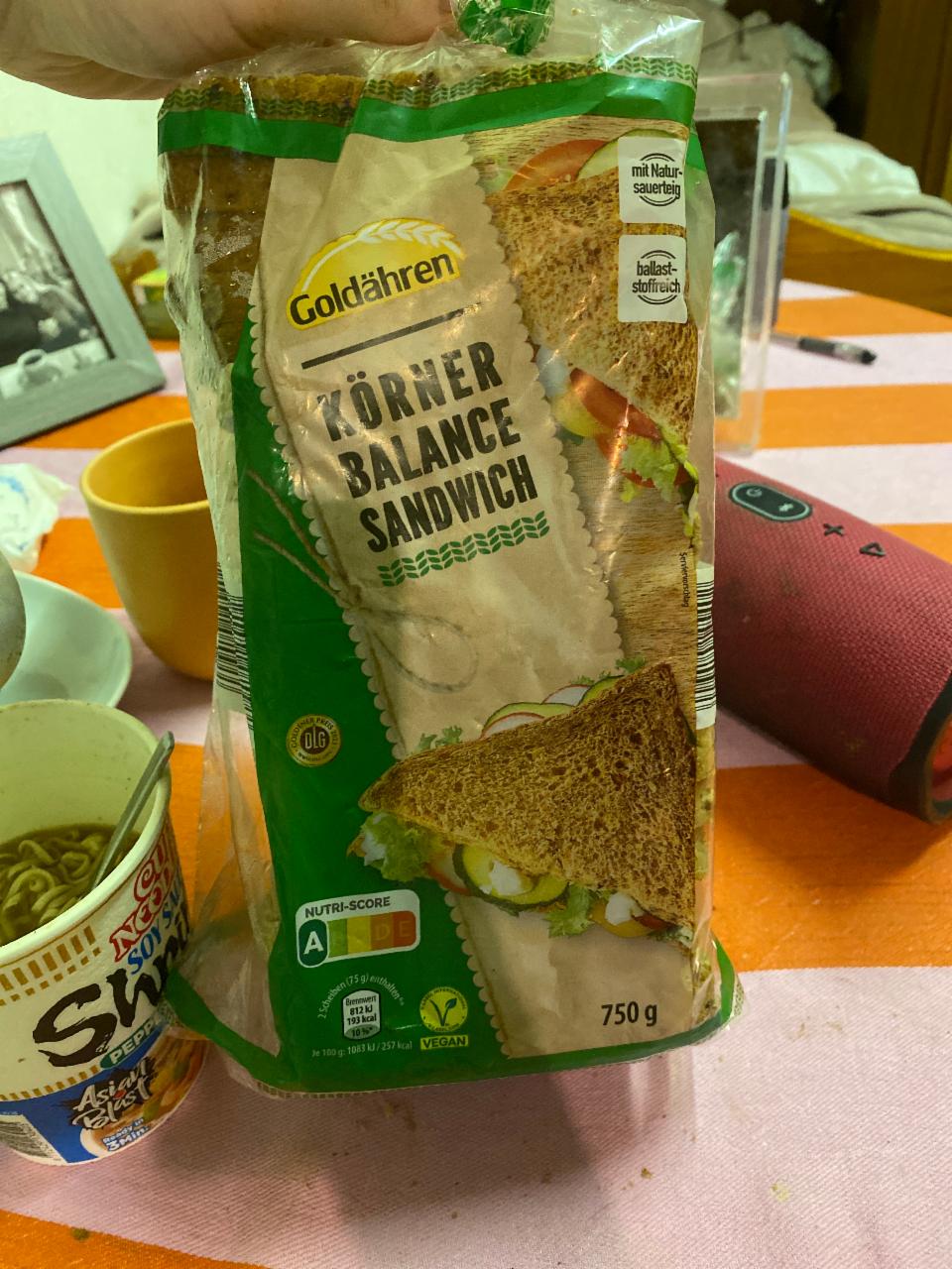 Фото - Хліб чорний Korner Balance Sandwich Goldahren