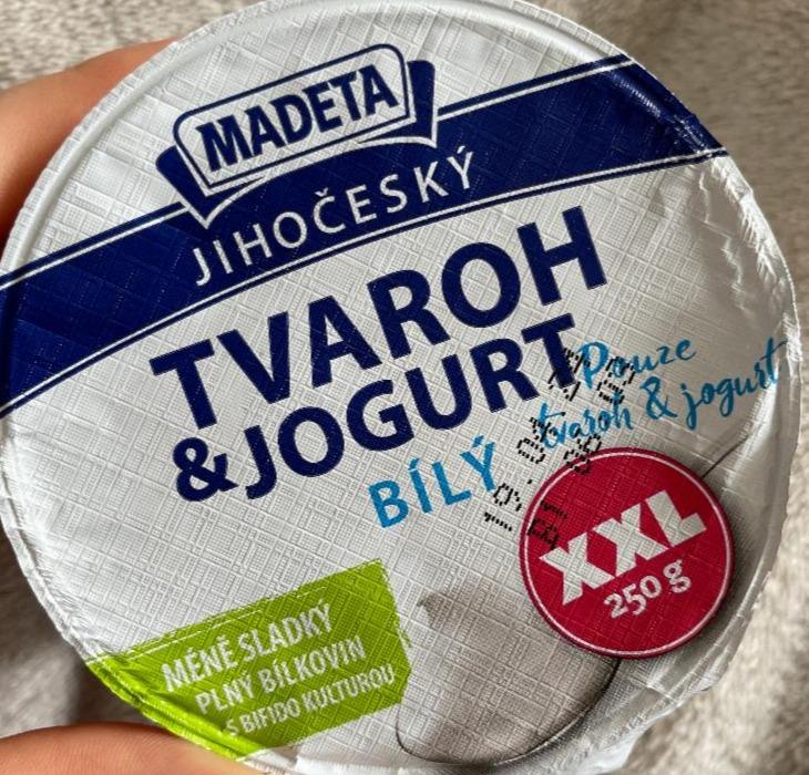 Фото - Jihočeský tvaroh jogurt bílý 1,7% Madeta
