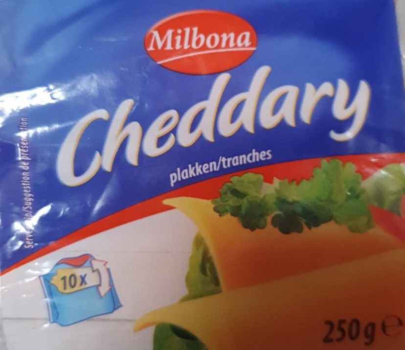 Фото - Плавлений сир зі смаком чеддер Milbona