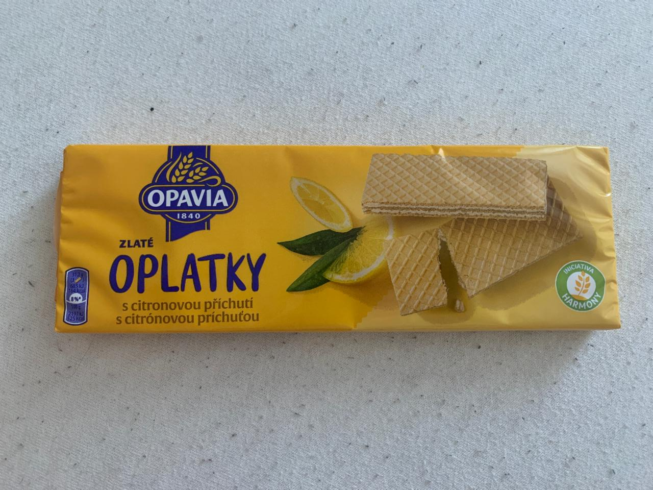 Фото - Золоті вафлі зі смаком лимона Opavia