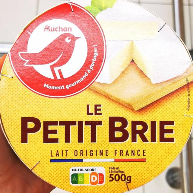 Фото - Сир брі Le Petit Brie Auchan Ашан