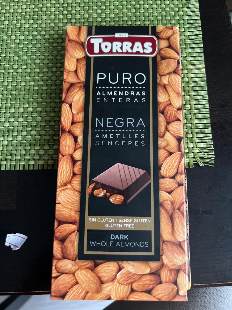 Фото - Шоколад чорний з цільним мигдалем Dark Whole Almonds Torras