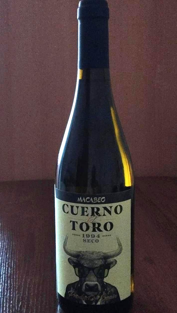 Фото - Вино 11% біле сухе Cuerno del Toro