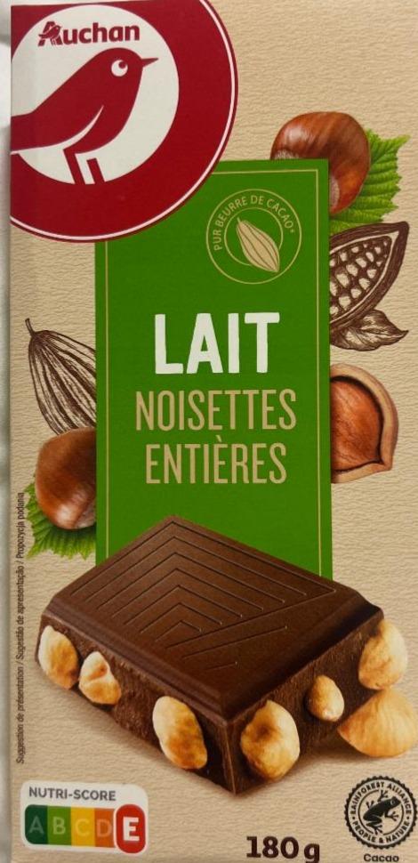 Фото - Chocolat au lait noisettes entieres Auchan