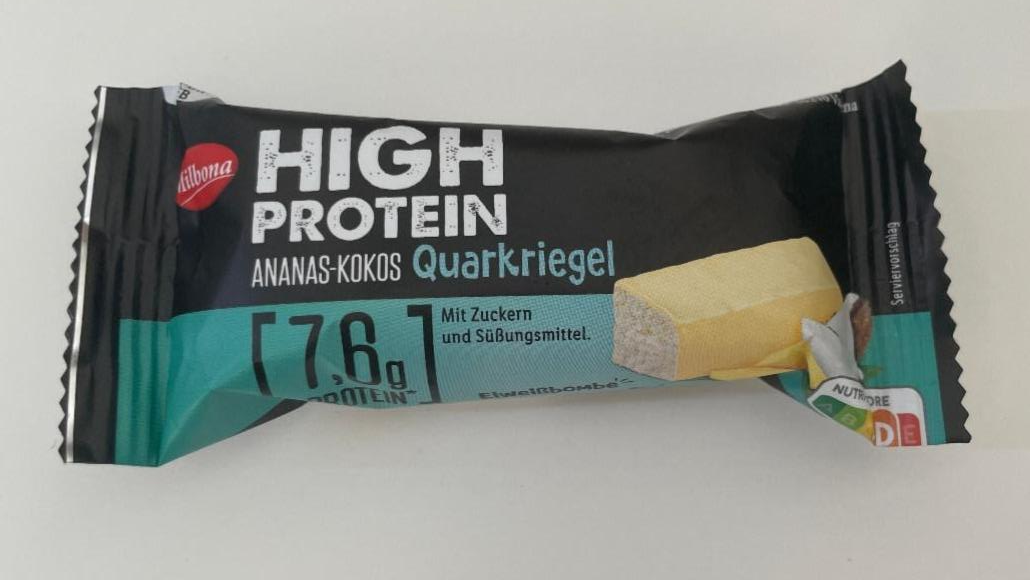 Фото - Сирок глазурований High Protein Ananas-Kokos Milbona