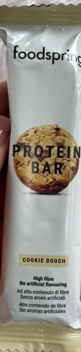 Фото - Батончик протеїновий Protein Bar Cookie Dough Foodspring