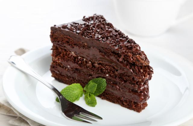 Фото - Шоколадний торт