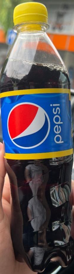 Фото - Напій безалкогольний сильногазований Pepsi