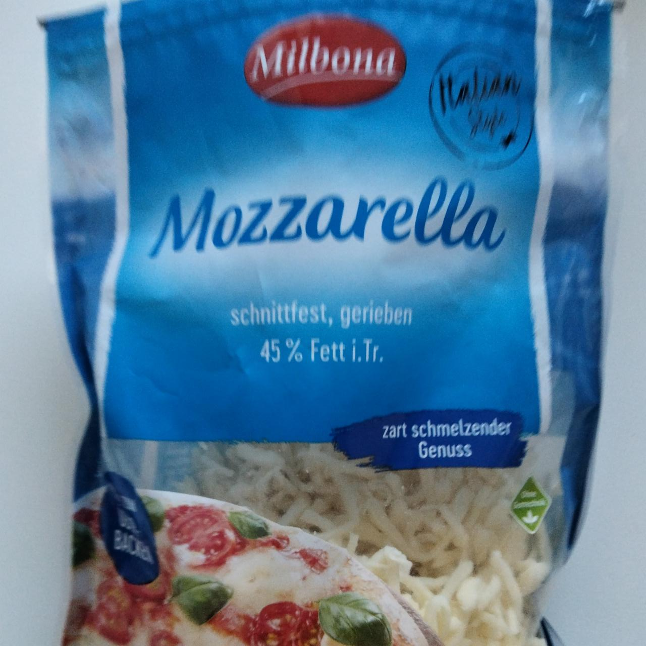 Фото - Сир м'який 45% Моцарела Mozzarella Milbona