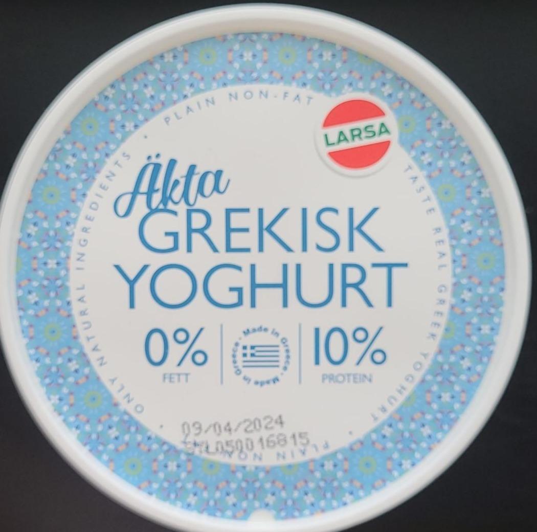 Фото - Grekisk yoghurt 0% fett 10% protein Larsa