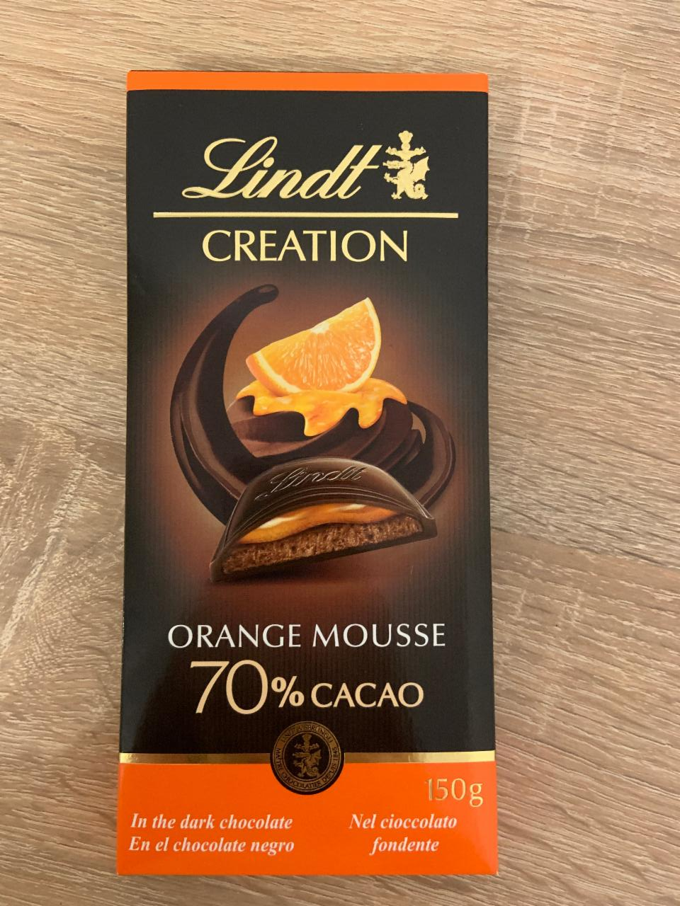 Фото - Шоколад 70% Edelbitter Orange Mousse Lindt