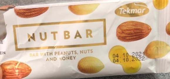 Фото - Батончик Nut bar з медом та горіхами Tekmar