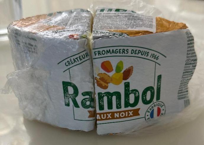 Фото - Сир плавлений Рамболь з горіховою начинкою Rambol