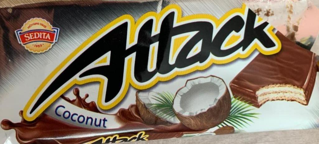 Фото - Вафлі Attack з кремовою начинкою (58%) з кокосом у молочно-какао глазурі Sedita