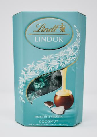Фото - Цукерки з молочного шоколаду з кокосовою начинкою Lindor Lindt