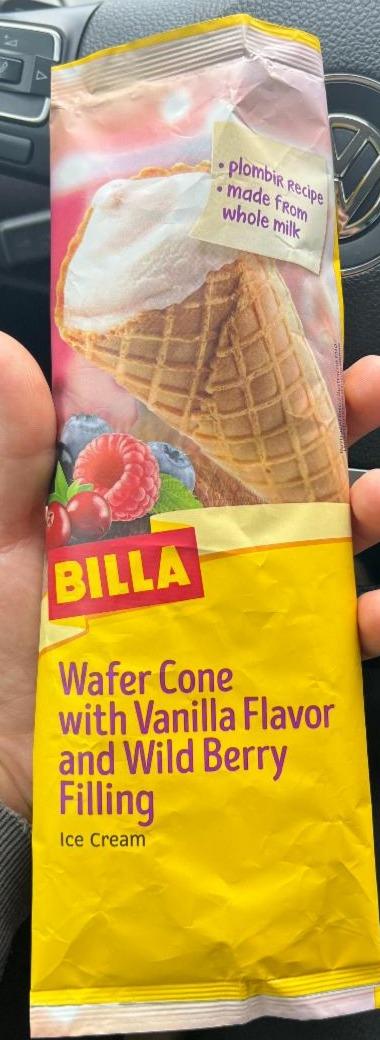 Фото - Wafer cone with vanilla flavor and wildberry filleng Billa