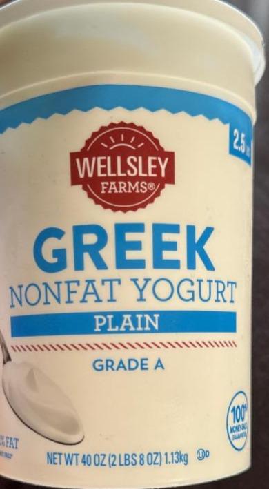 Фото - Greek nonfat yogurt plain Wellsley Farms