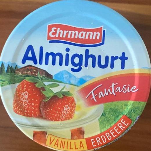 Фото - Almighurt vanilla erdbeere Ehrmann