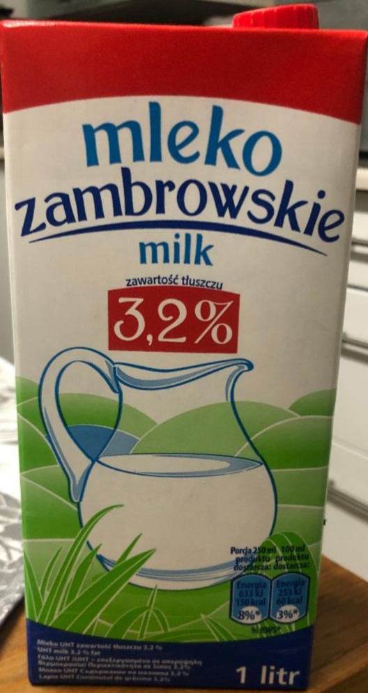 Фото - Молоко 3.2% UHT Zambrowskie