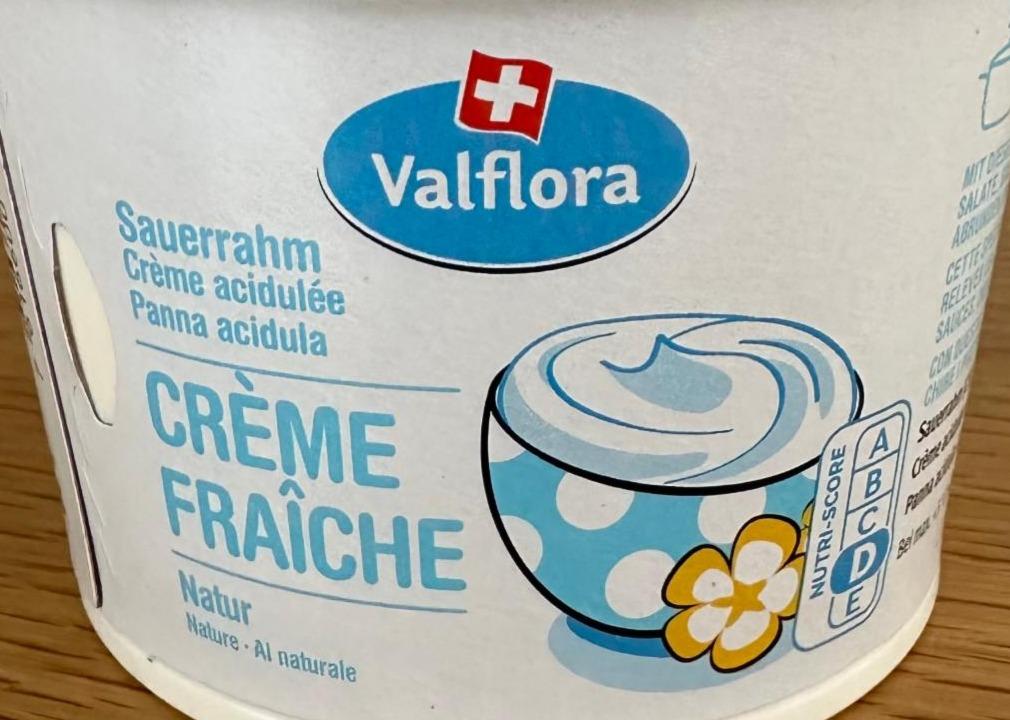 Фото - Сметана 35% жиру Crème Fraîche Valflora Migros
