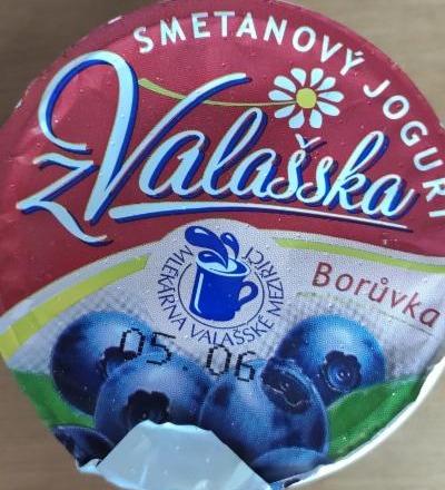 Фото - Йогурт зі смаком лохини Boruvka Z Valasska