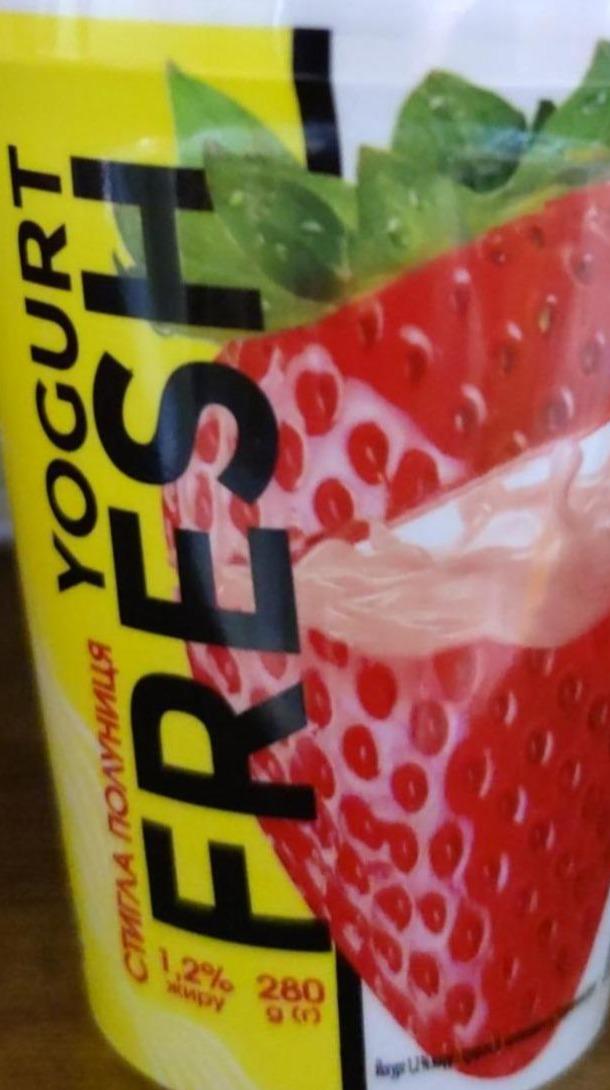 Фото - Йогурт 1.2% Стигла полуниця Yogurt Fresh Злагода