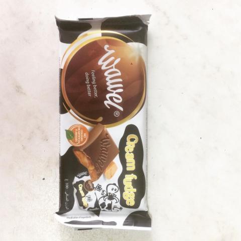 Фото - Шоколад молочний з карамельним наповнювачем Wawel