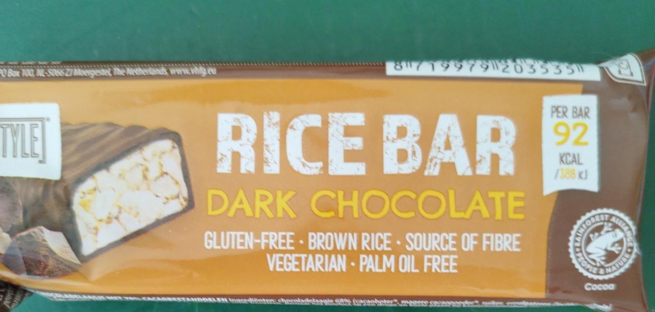 Фото - Rice bar dark chocolate Lifestyle