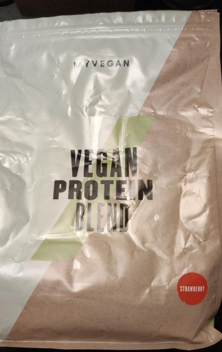 Фото - Vegan Protein Blend Strawberry MyProtein