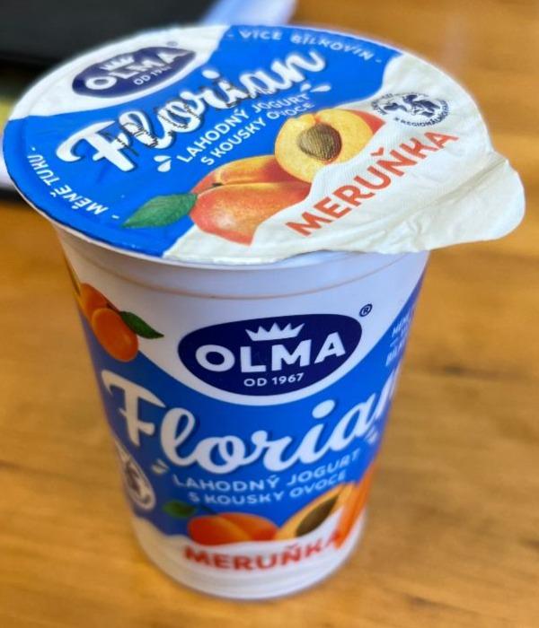 Фото - Йогурт 2.2% персиковий Florian Merunka Olma