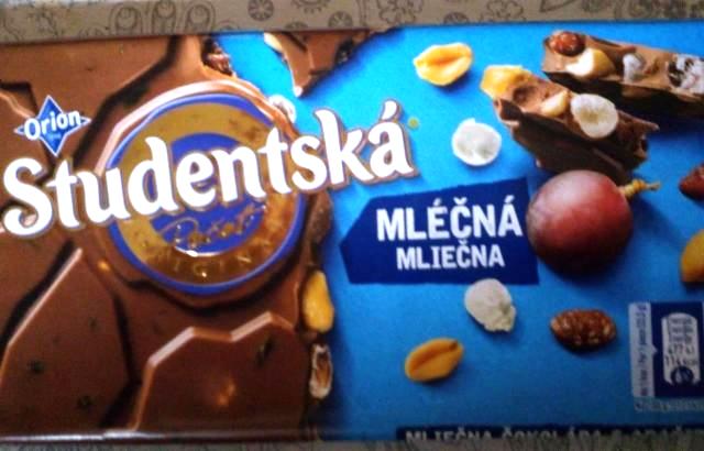 Фото - Шоколад Studentska Pecet з малиною арахісом і кусочками мармеладу Orion